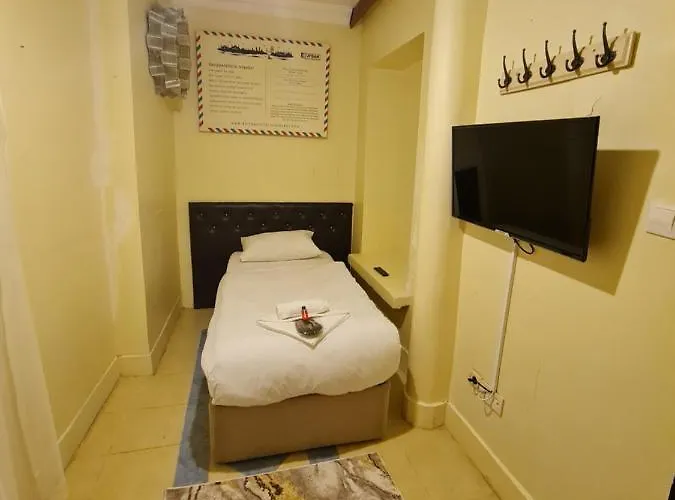 Perla Di Pera Hotel *